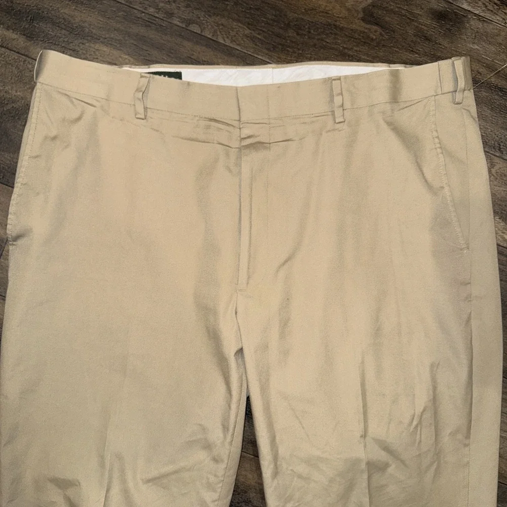 Orvis Flat Front Casual Chino Pants‎ 100% Cotton Women's Size 40x25 Short Beige